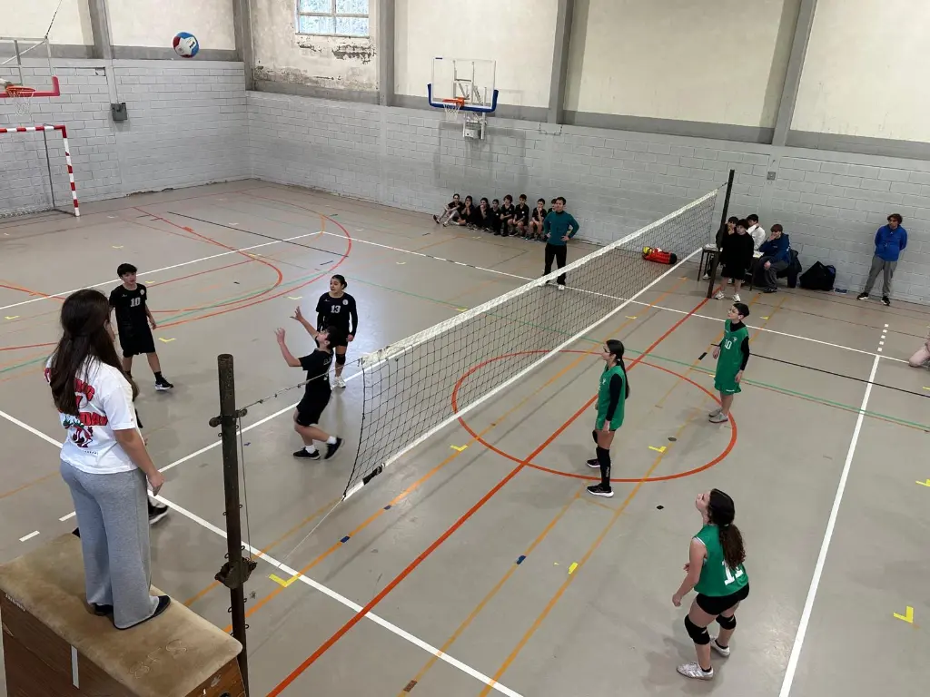 f4637bb4-f1ab-4923-9cdc-5cb60e4935d3